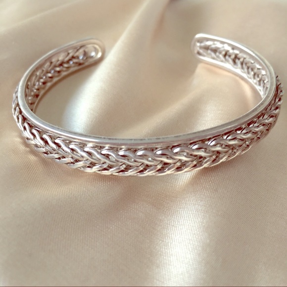 Jewelry - Vintage, Handcrafted, silver bracelet with braiding.